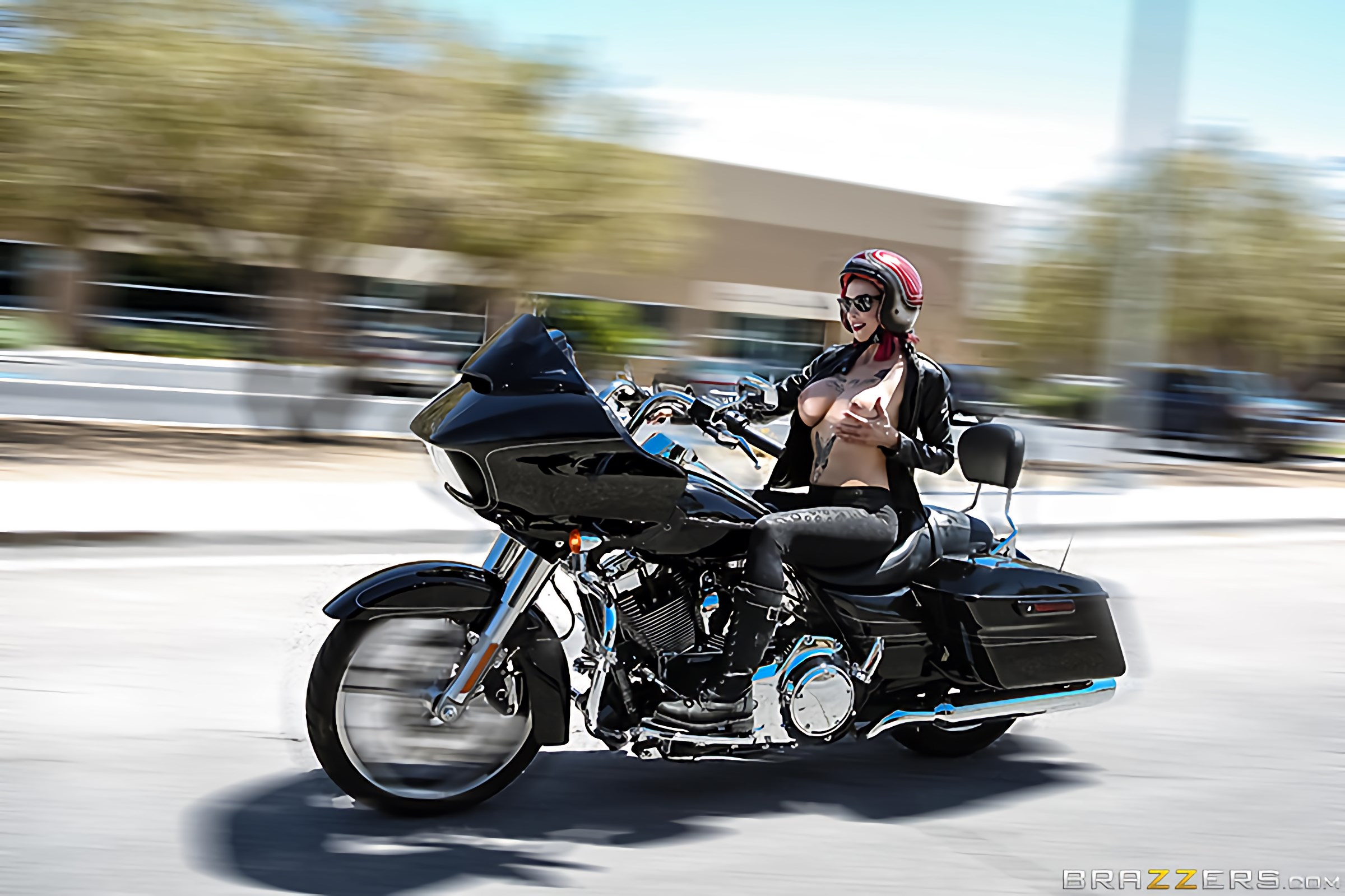 Bloodthirsty Biker Babes - Part 1
