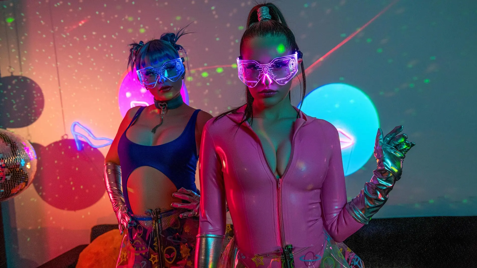 Jewelz Blu - El big bang | Picture (1)