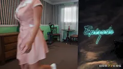 Gal Ritchie - Peeping Gal: Episode 1 | Picture (4)