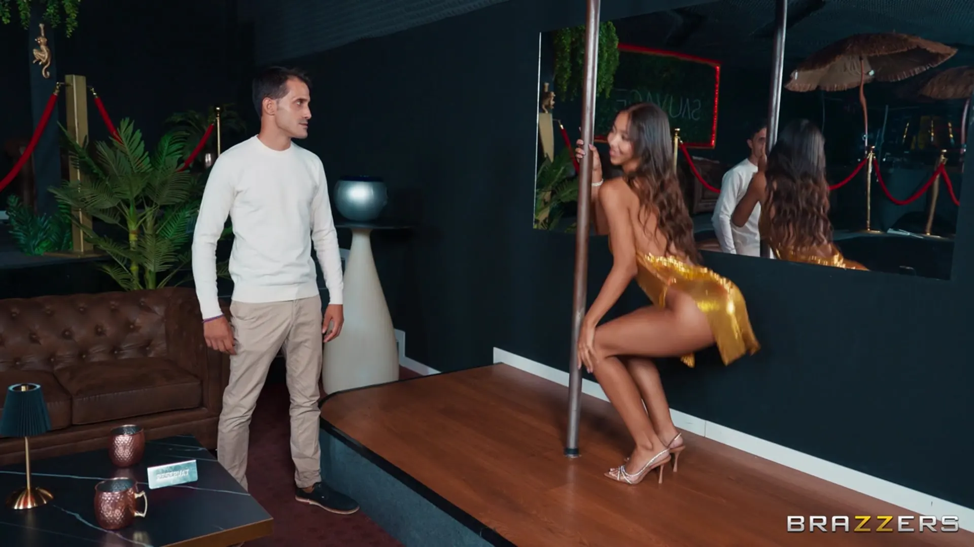 Lia Lin - Rebotando y golpeando | Picture (16)