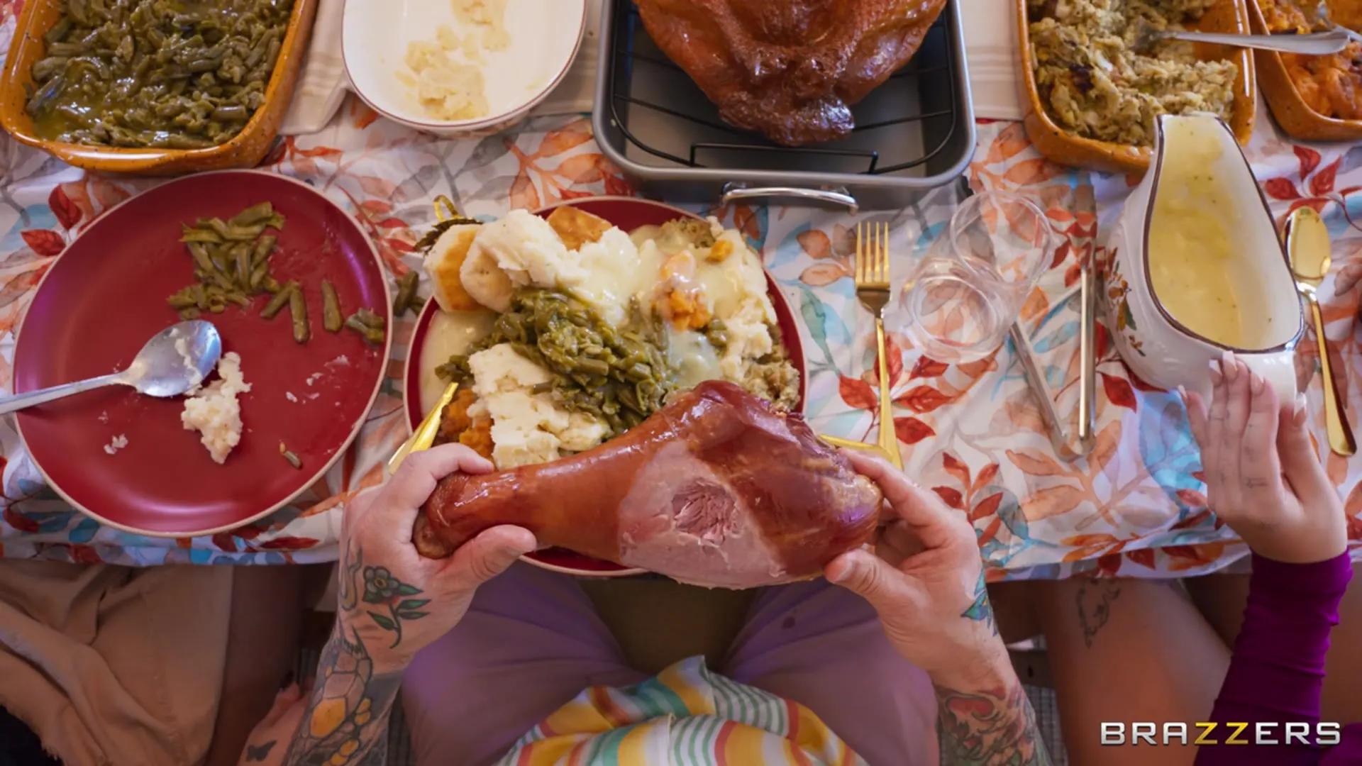 Baby Gemini - Fuck Everything In Sight! A Brazzers Thanksgiving Story | Picture (20)