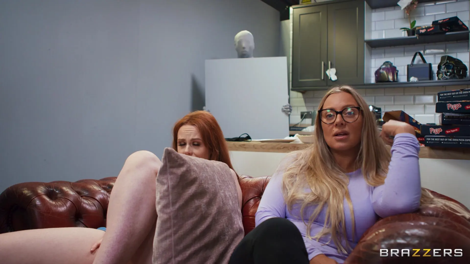 Ella Hughes - Agujero de gloria portátil, pervertido, bromista y portátil | Picture (8)