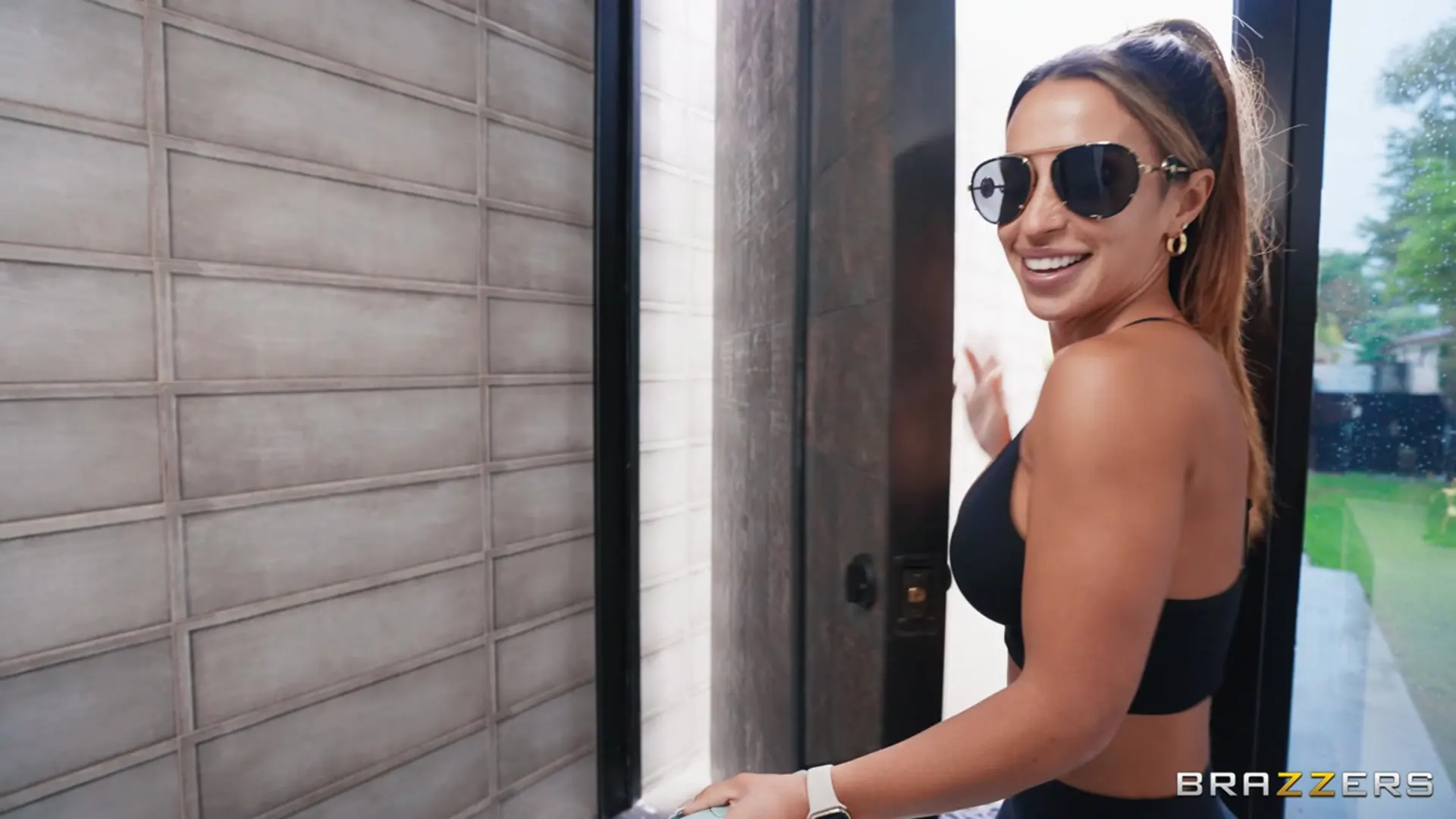 Miss Lexa - La señorita Lexa concede acceso ilimitado | Picture (1)