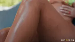 Mz Dani - Las peleas curvilíneas se hacen con el pussync | Picture (1)