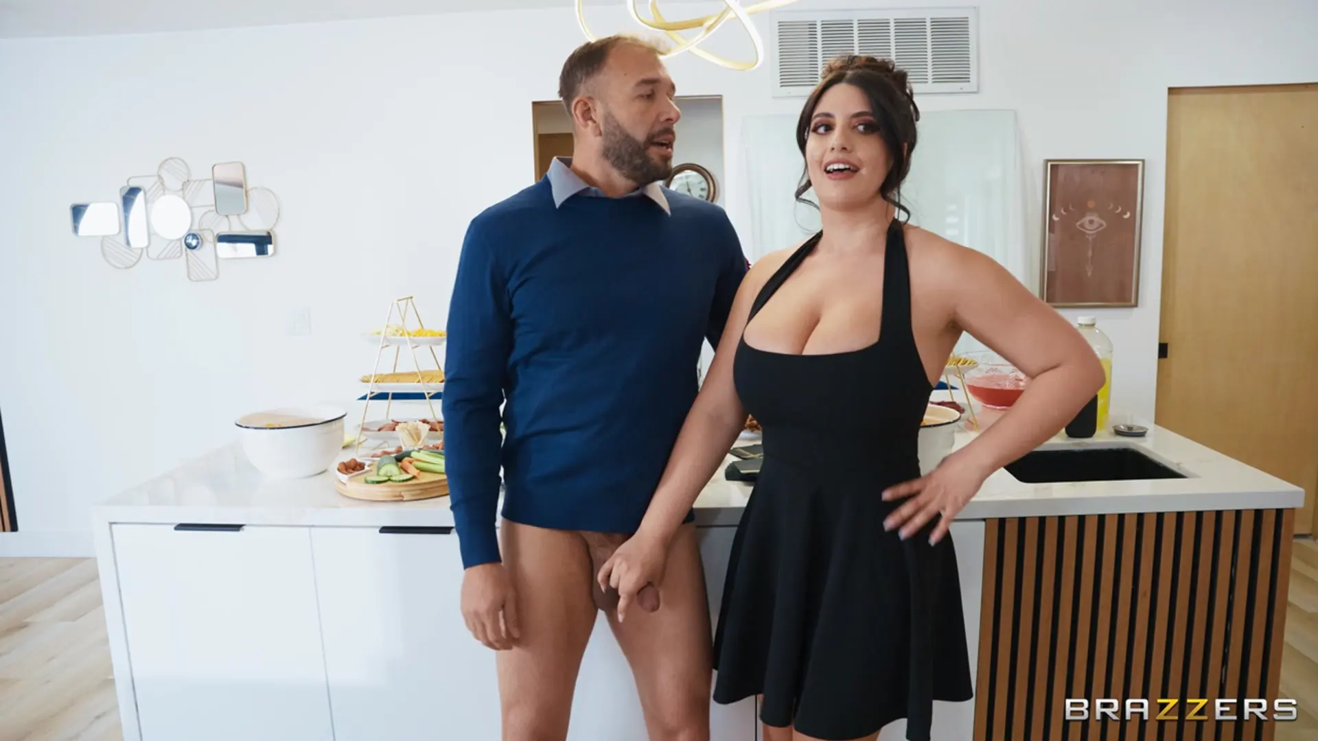 Sarah Arabic - Shirtcocking For The Win | Picture (4)