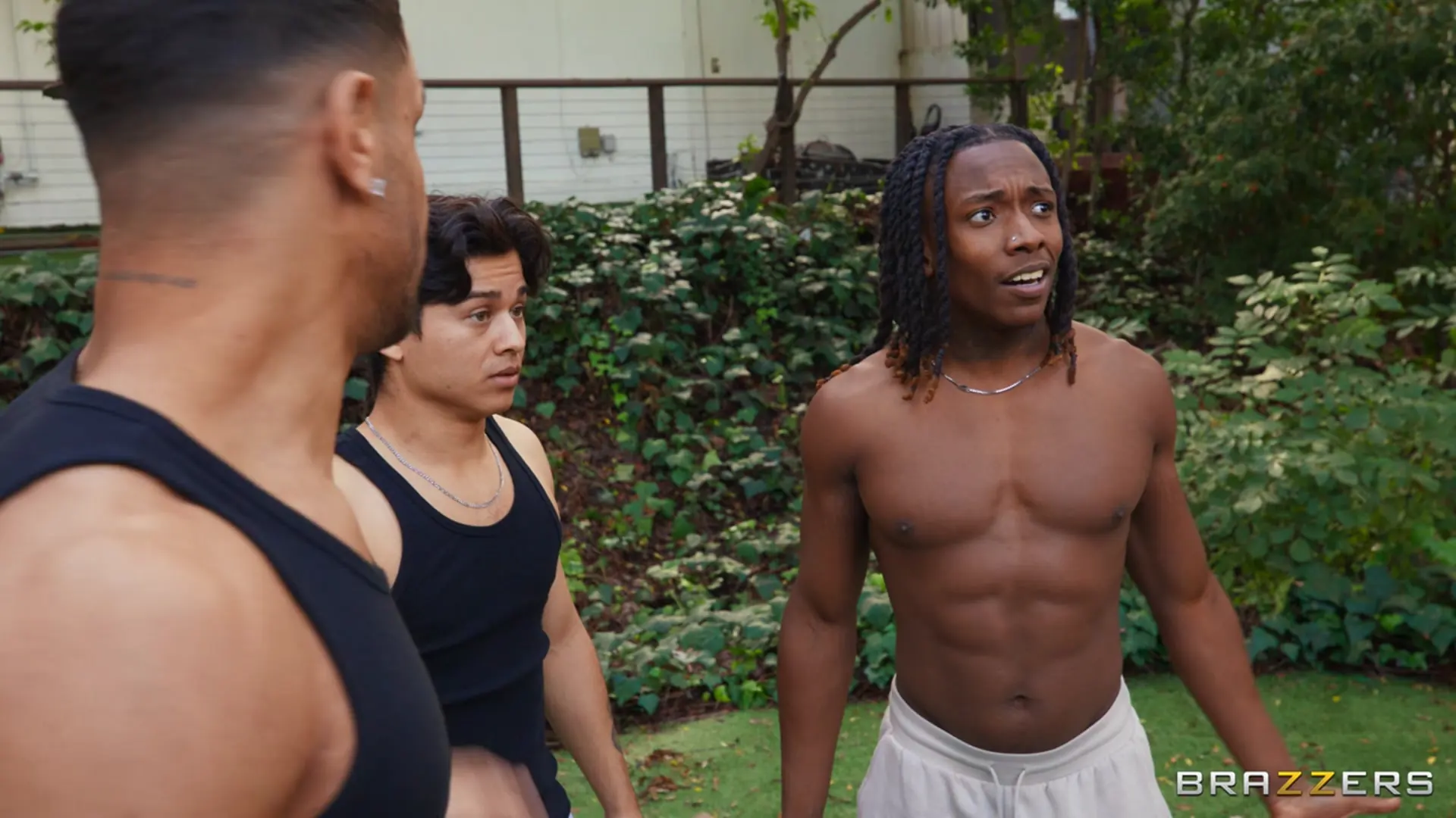 Cherie Deville - Invadiendo su jardín | Picture (4)