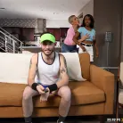 Jezabel Vessir in 'You Deserve Better'