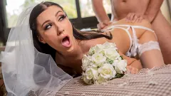 Jazmin Luv - Runaway Bride Needs Dick | Picture (1)