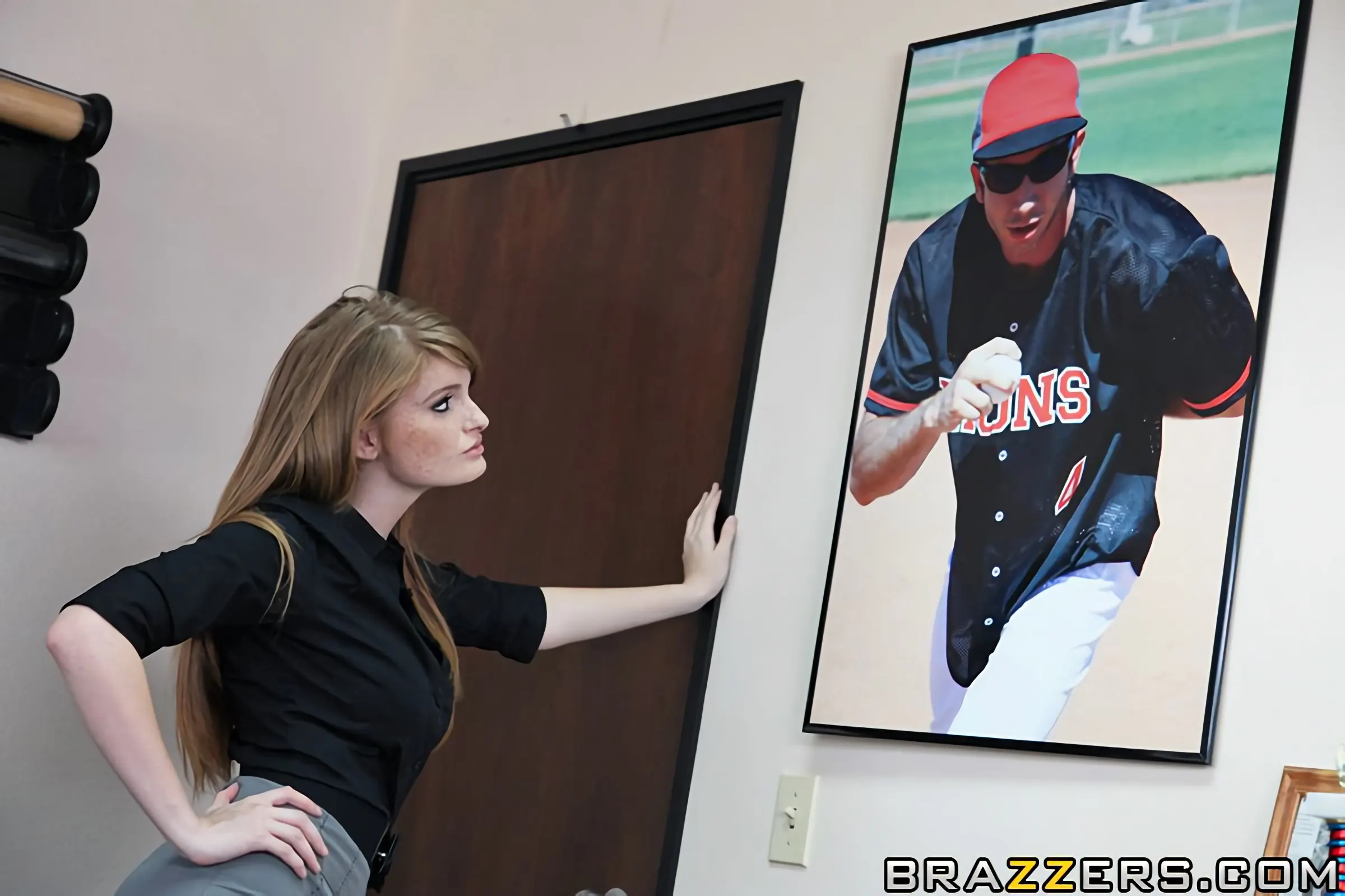 Faye Reagan - Cortando el juego | Picture (5)