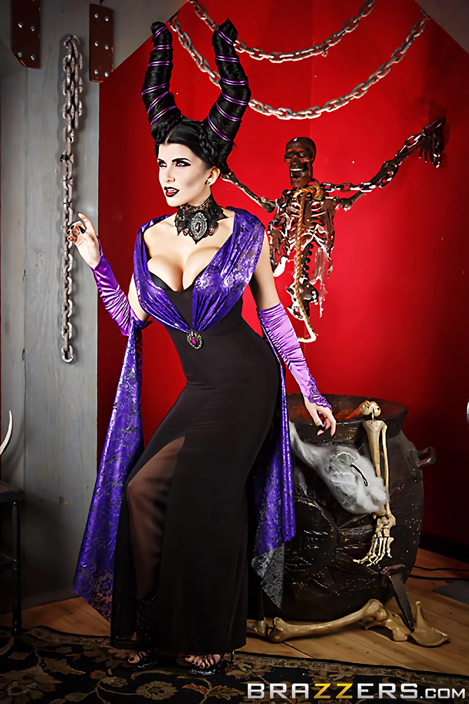 Romi Rain - Maleficunt | Picture (1)