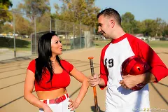 Audrey Bitoni - Audrey Gets the Batter Up | Picture (2)